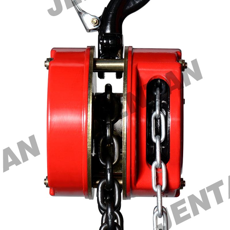 Right side of VSK manual chain hoist
