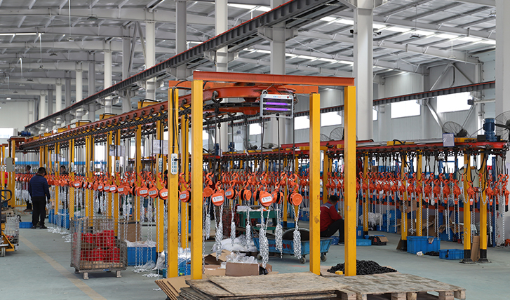 No Power? No Problem: Why Battery Powered Chain Hoists are the Future of Remote Lifting