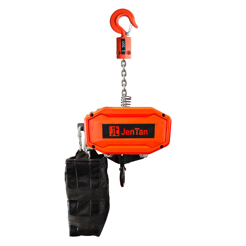 battery-powered 1T chain hoist front view