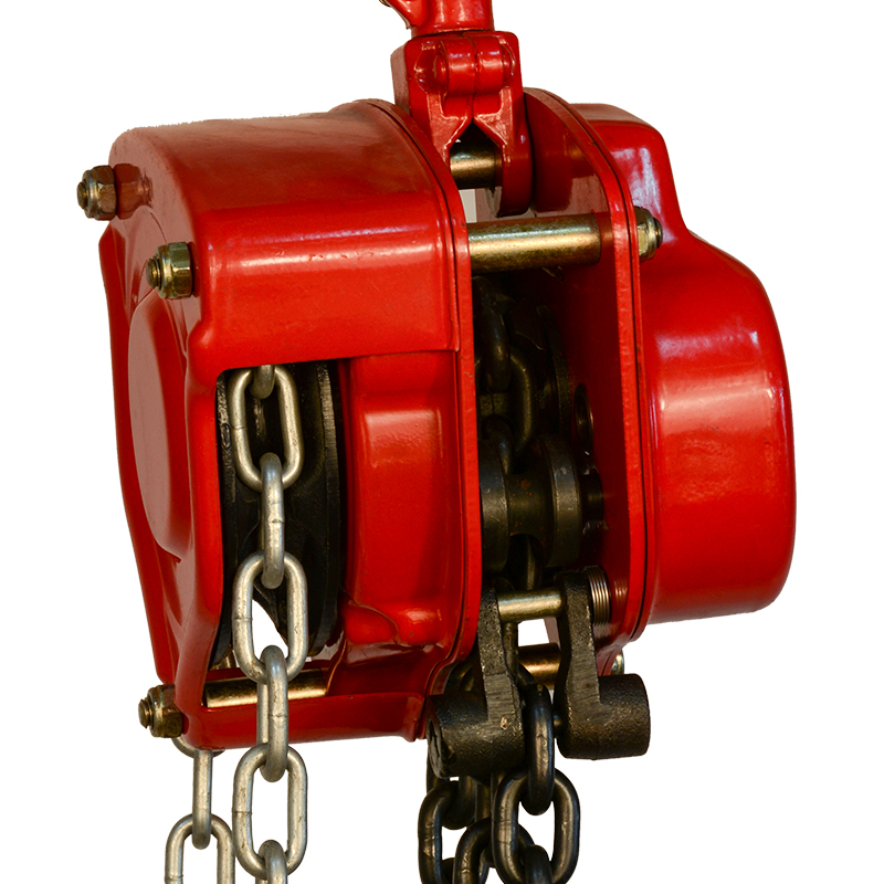 Side profile of JTVC-A Manual Chain Block with low headroom