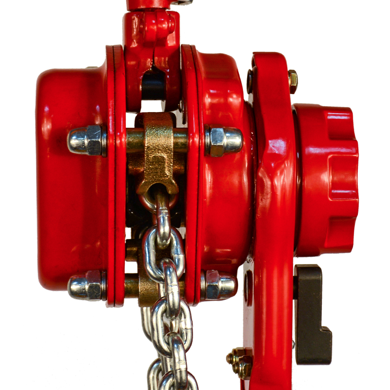 Sealed brake and gear system on compact lever hoist